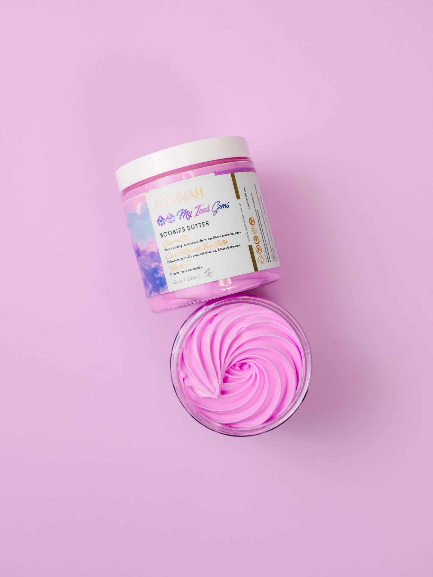 Ta crème hydratante et voluminatrice poitrine 🍇